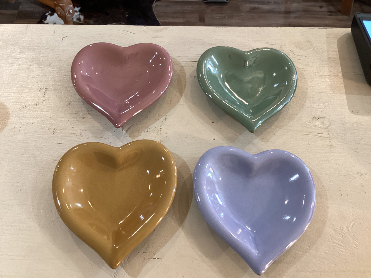 Stoneware Heart Shaped Plate 4 Colors