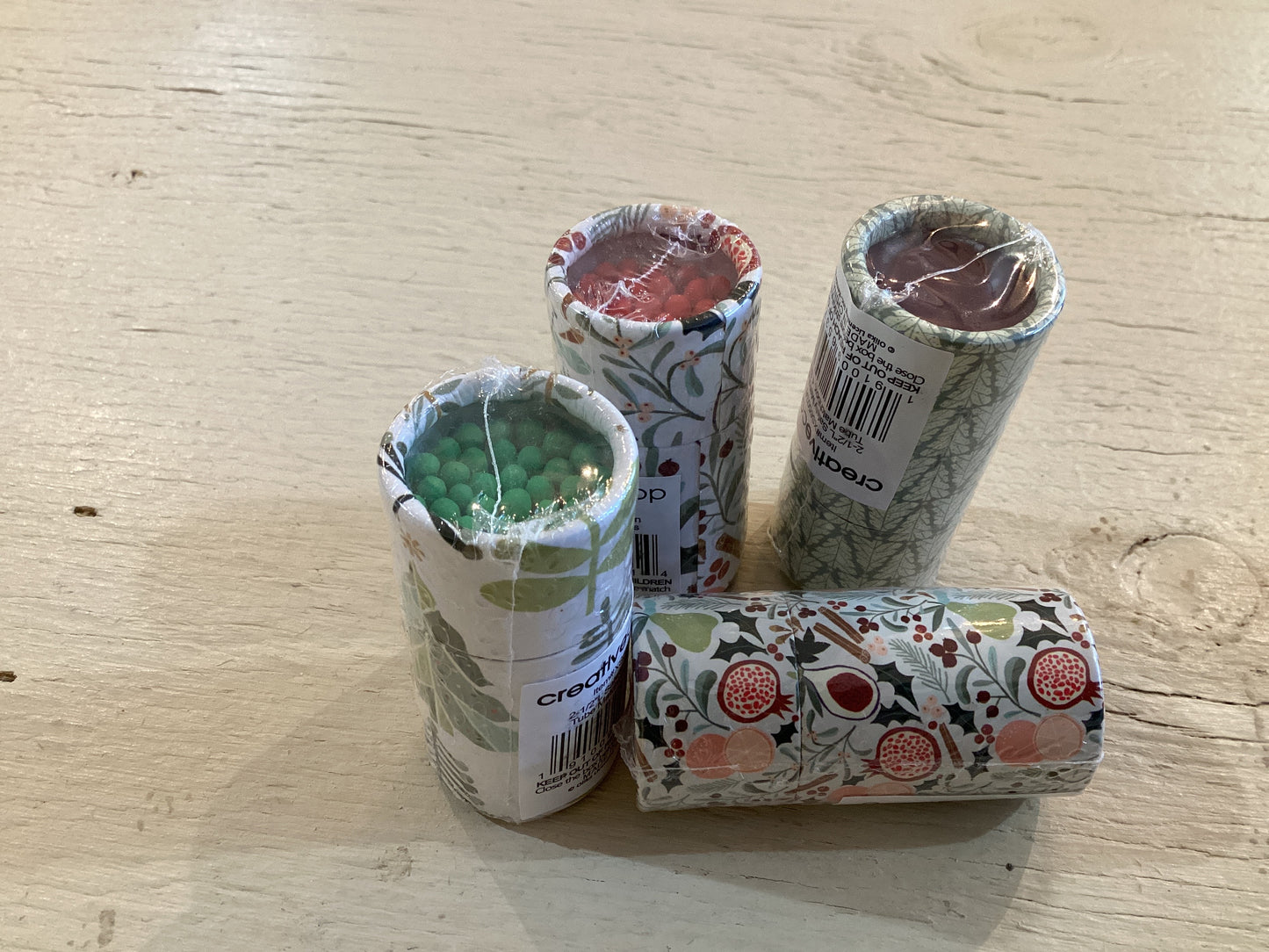 Christmas Matches in Tube