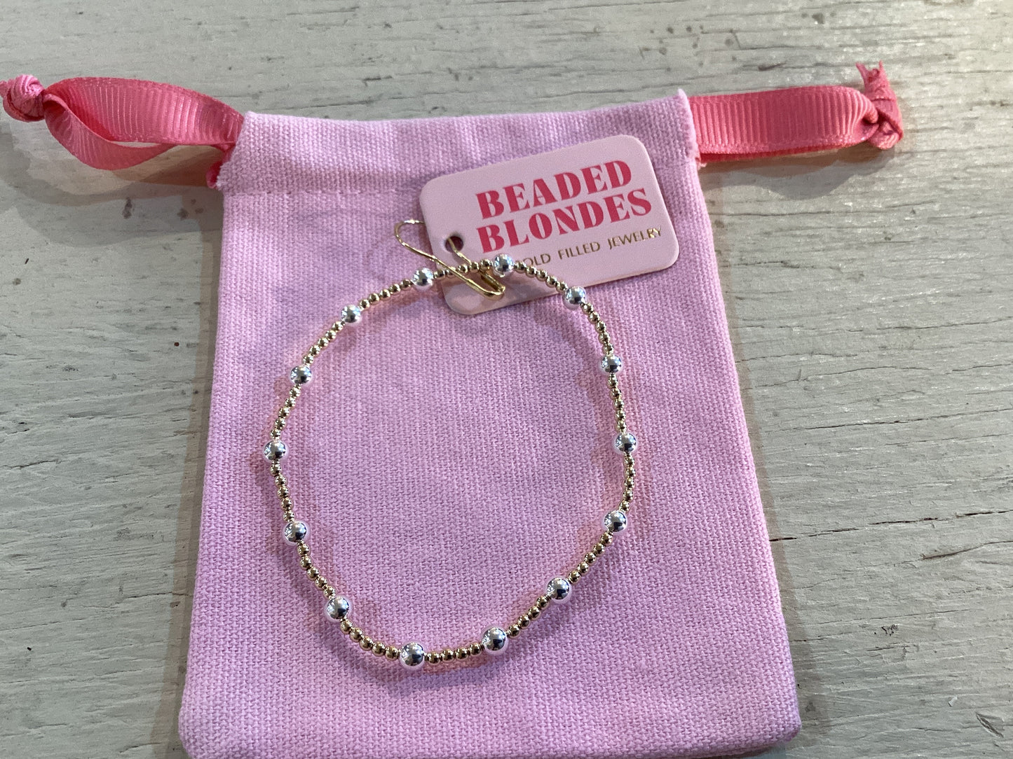 June Bracelet in Gold