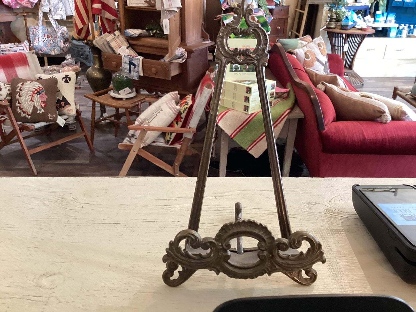Metal Ornate Easel