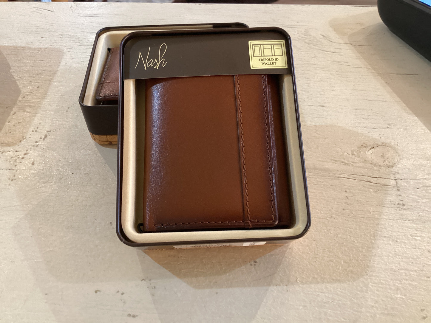 Casanata tri-fold wallet
