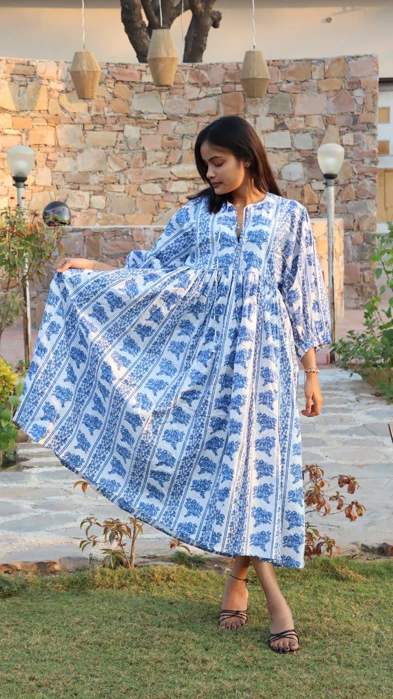 Long Block Printed Midi Dress Deep Neck with String Closer: Mini 87 cm / L
