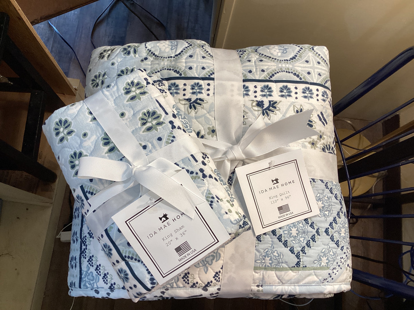 Amy Carlson Special Order Quilt & Shams