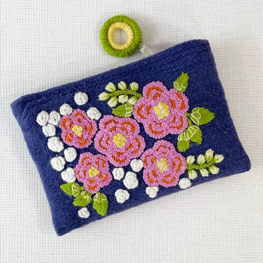 Five Dahlias Embroidered Wool Pouch - Navy
