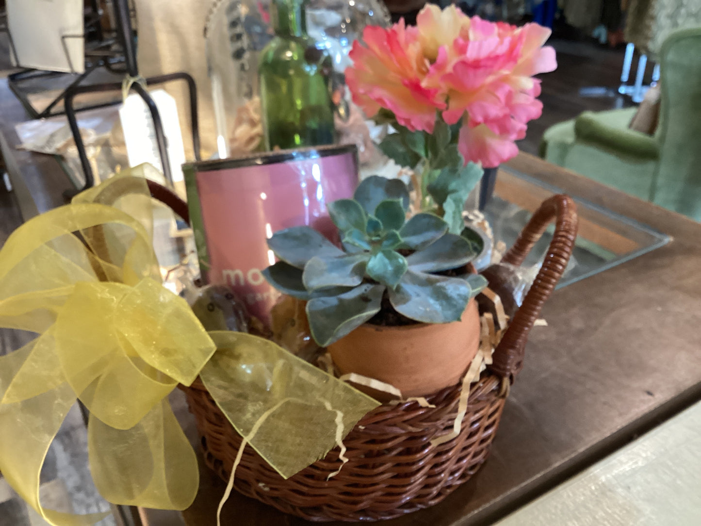 Basket w/yellow bow