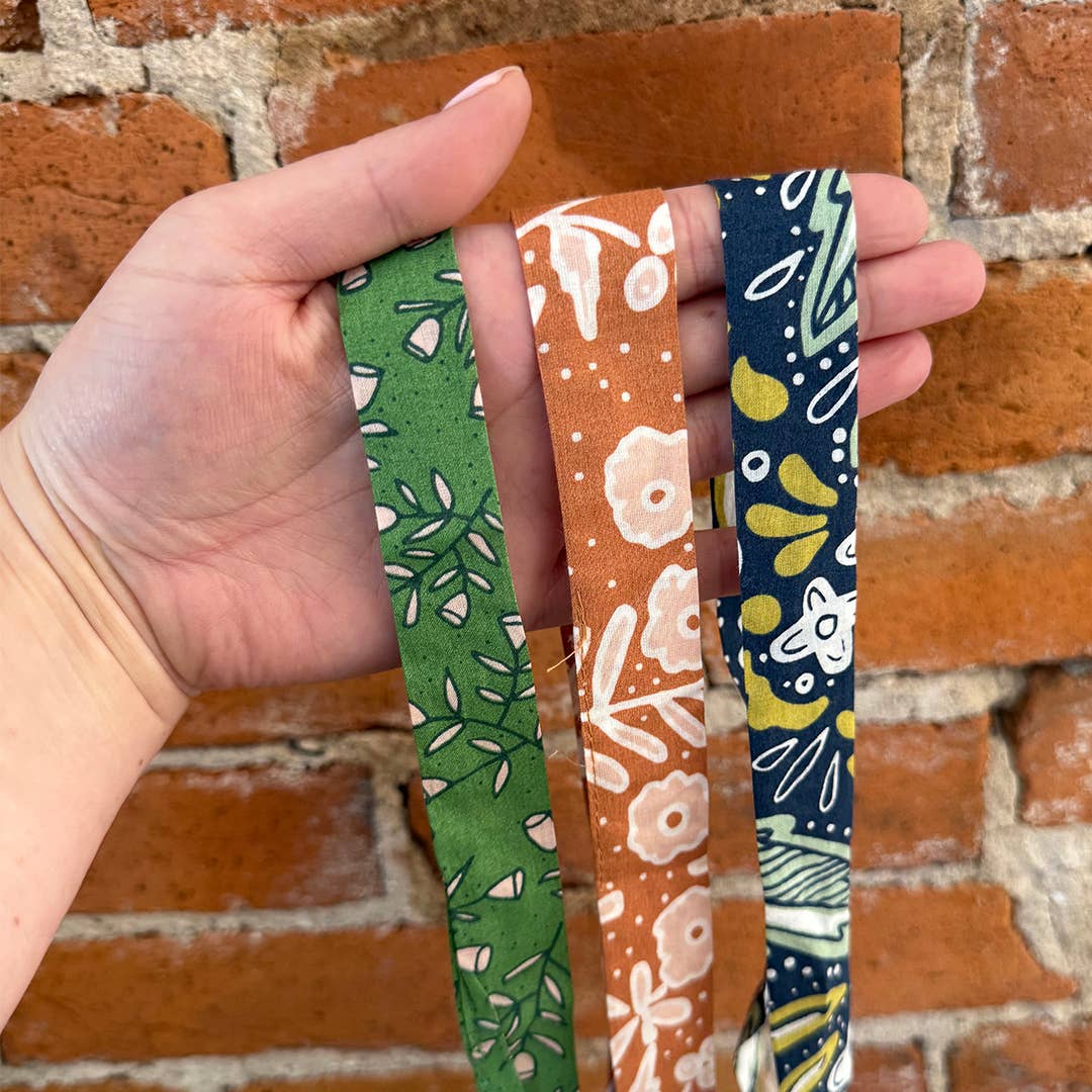 No. 017 Amelia Bowie Tie
