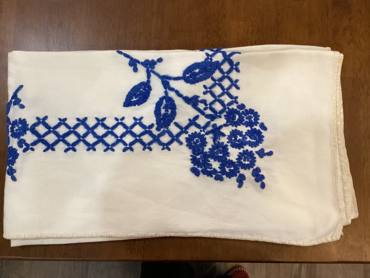 Blue /White Tablecloth Vintage