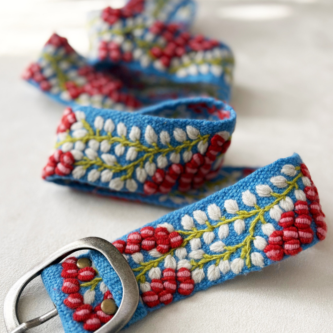 Berries on Vine Embroidered Wool Belt: M