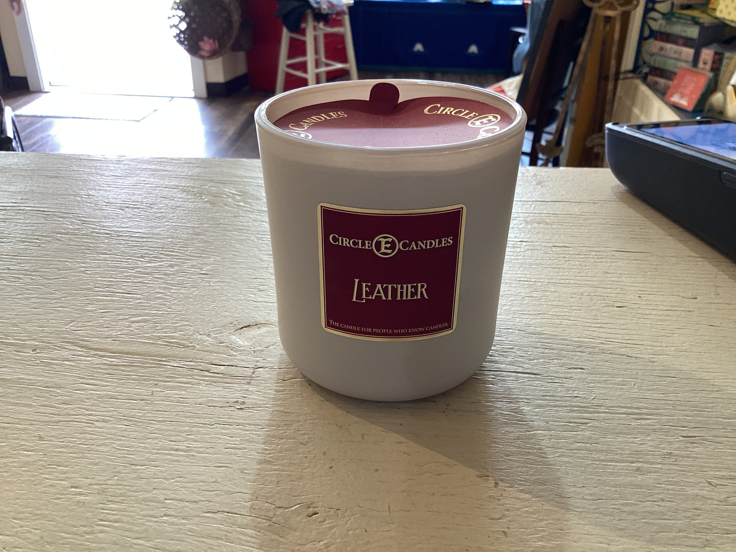 Leather 14 Oz Candle