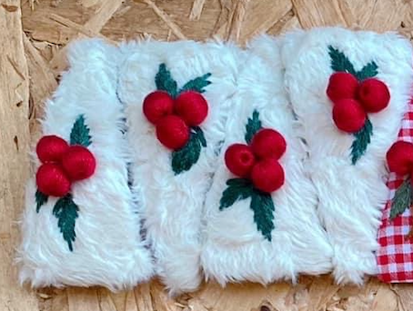 Xmas Theme Embroidered Hair Barrette, Christmas Collection: 13.