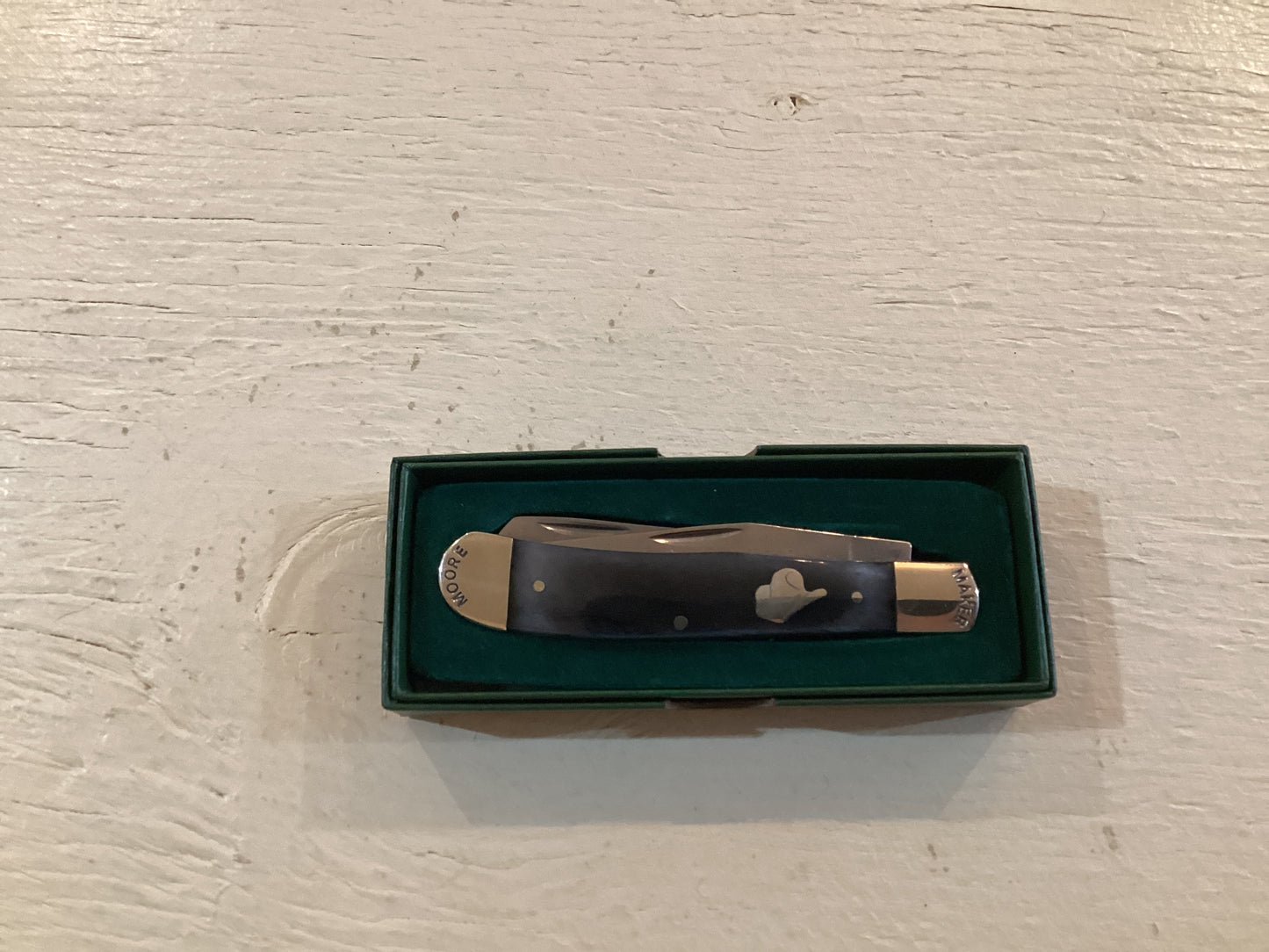 Gray Hat Trapper Knife. 5202HAT