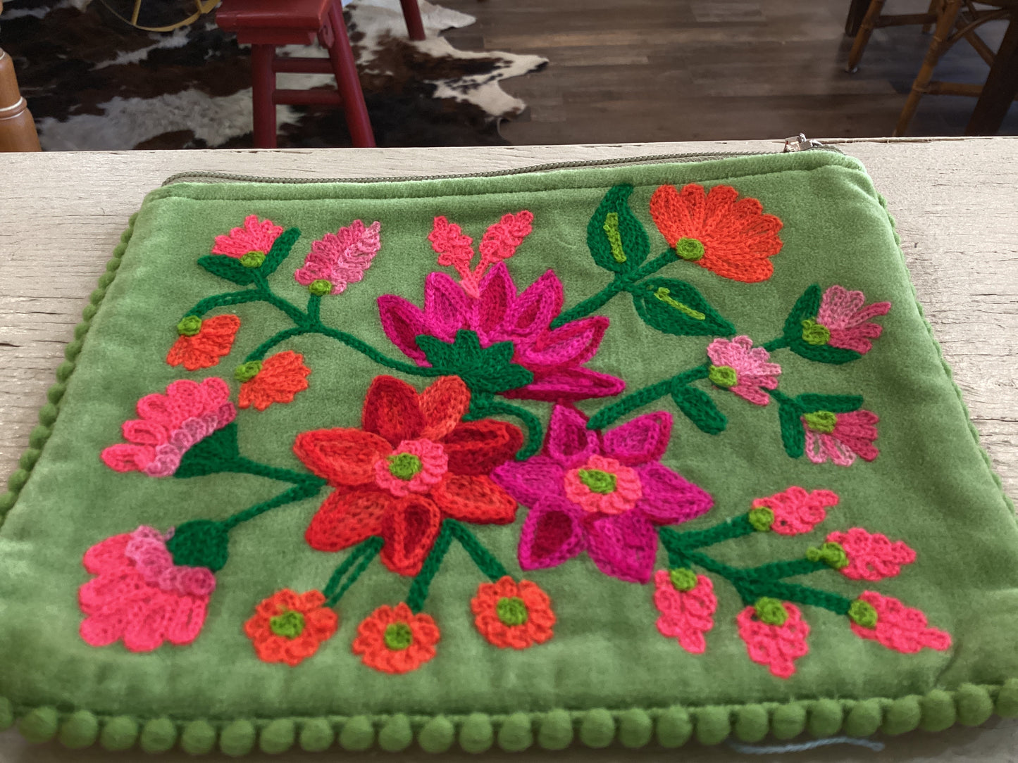 Floral Pouch Green