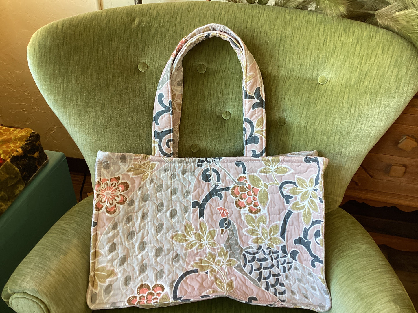 Plume De Paon Tote Bag