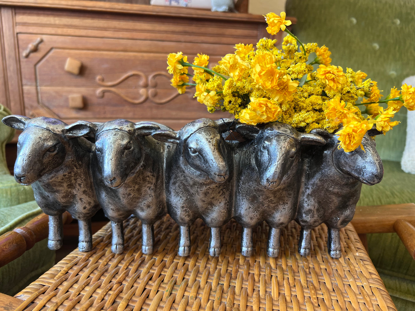 Distressed Sheep Planter