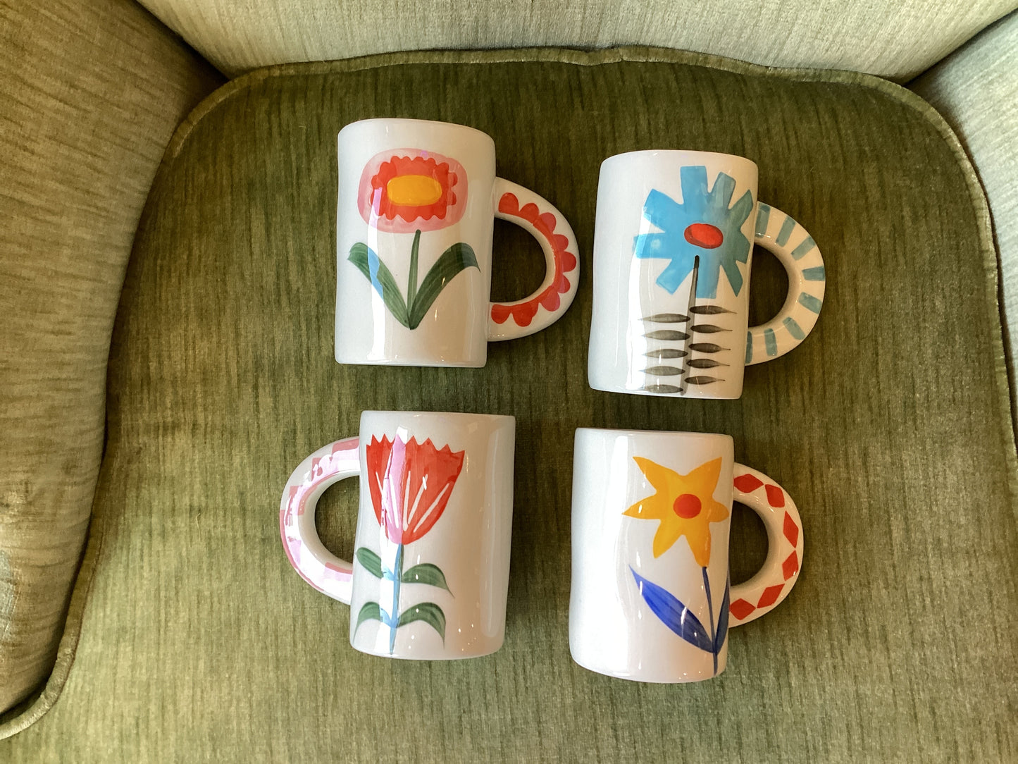 Stoneware Mug w/Flower