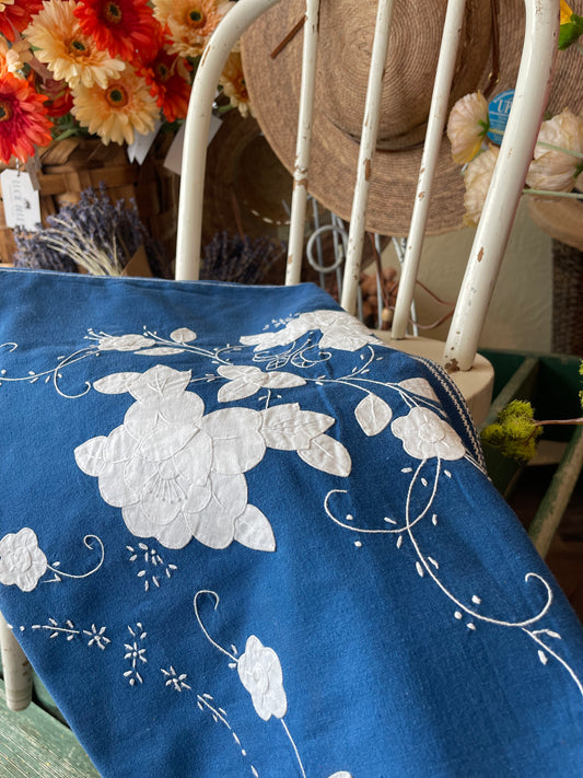 Vintage Blue Square Applique Tablecloth