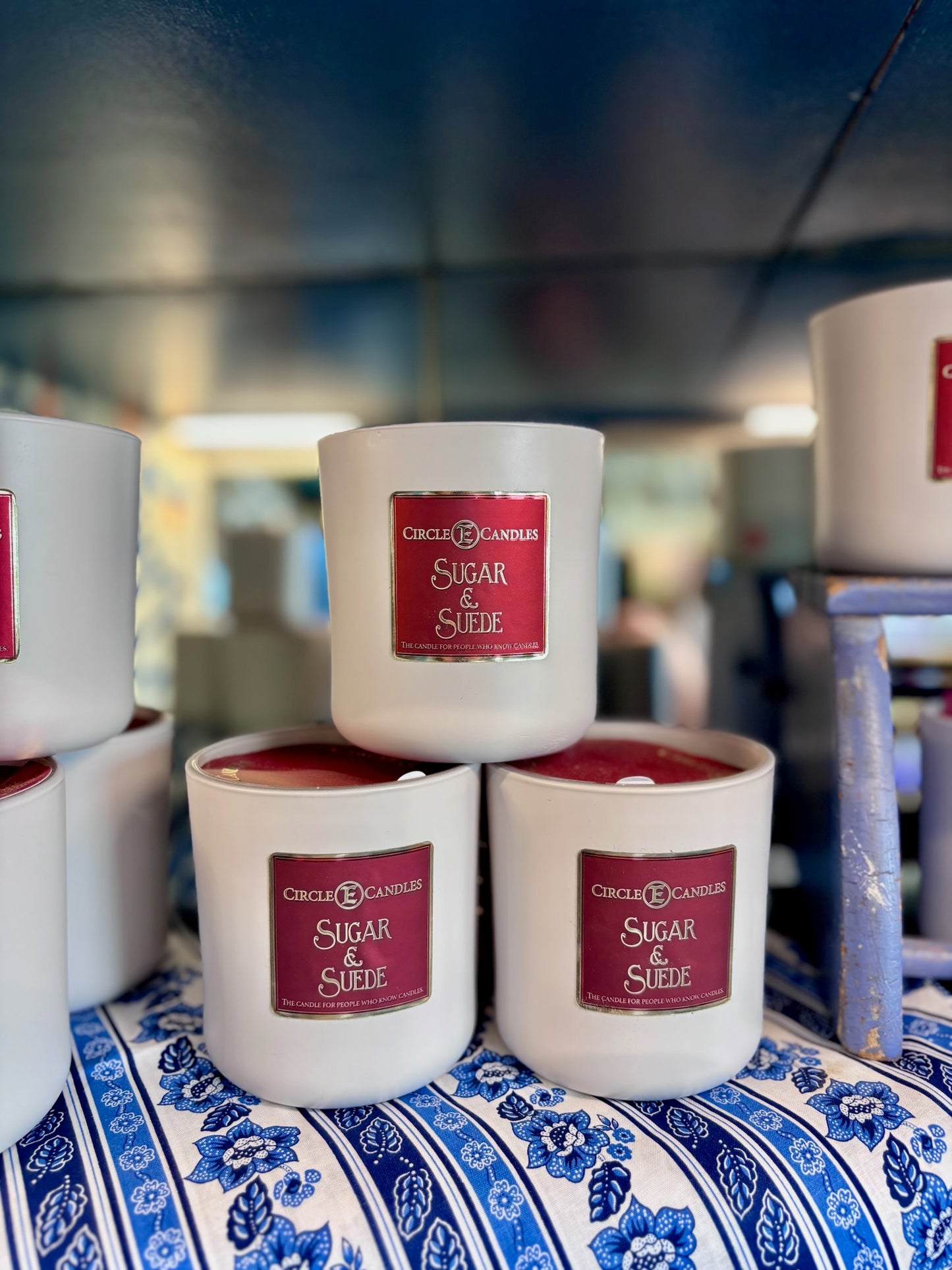 Sugar & Suede 14 oz Candle