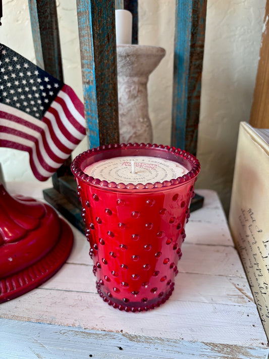 Strawberry Pound Cake   16 oz Hobnail Candle