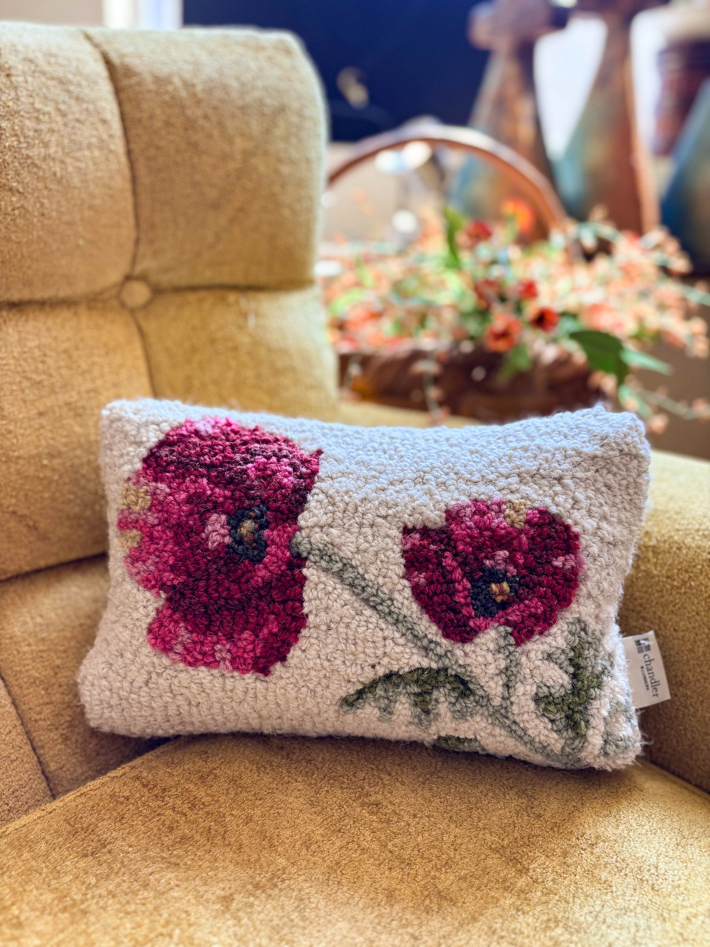 Poppy 8"x12" Hooked Wool Pillow